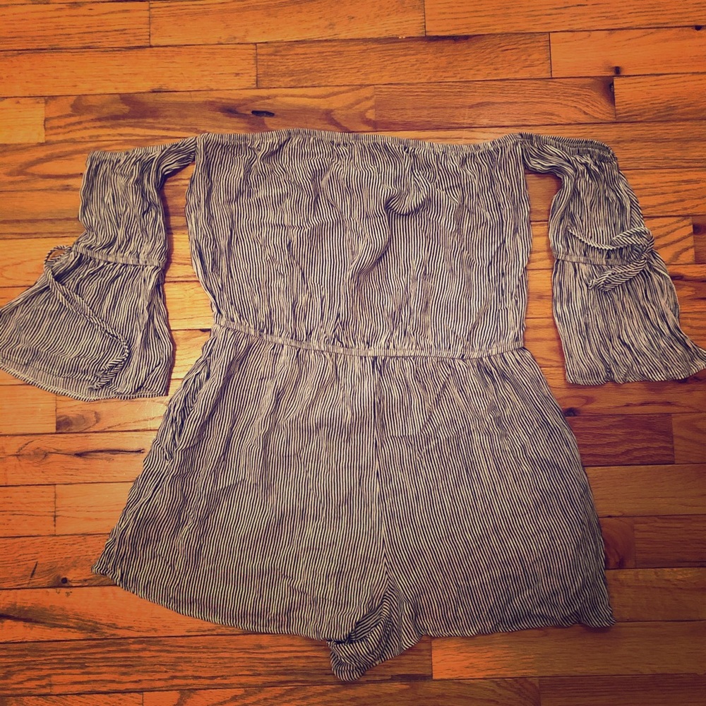 AE romper — great for BBQs and the beach!